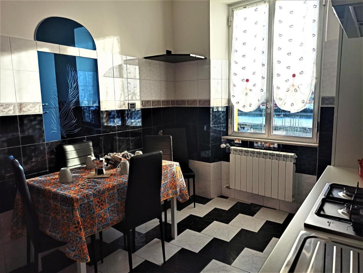 ג'נובה Casa Vacanza Laura מראה חיצוני תמונה